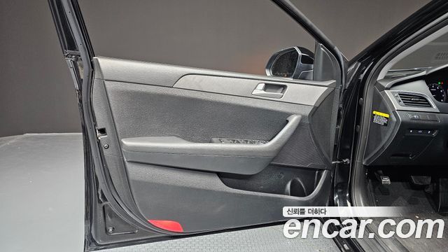 Hyundai Sonata 2015 — photo 14