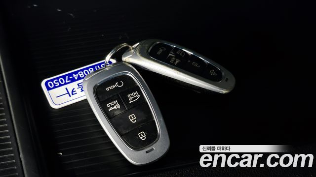 Hyundai Staria 2022 — photo 21