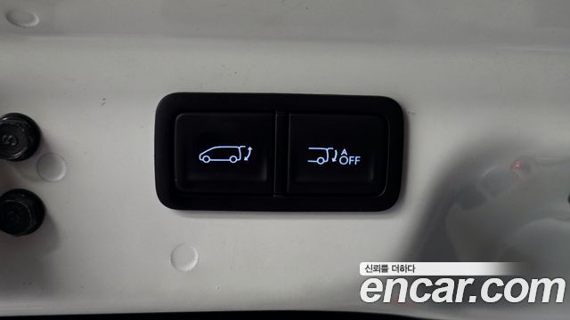 Hyundai Staria 2022 — photo 22