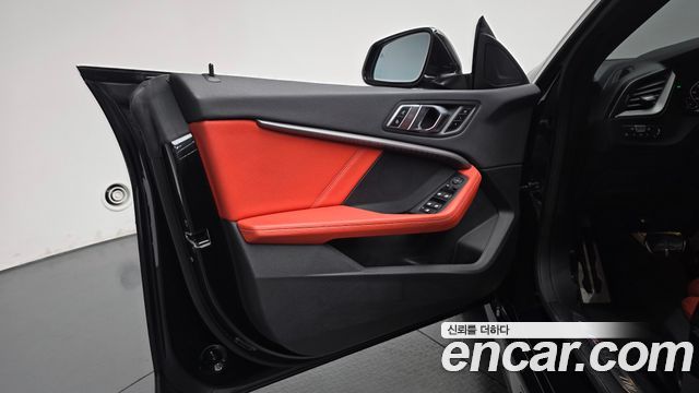 BMW 2-Series 2022 — photo 14