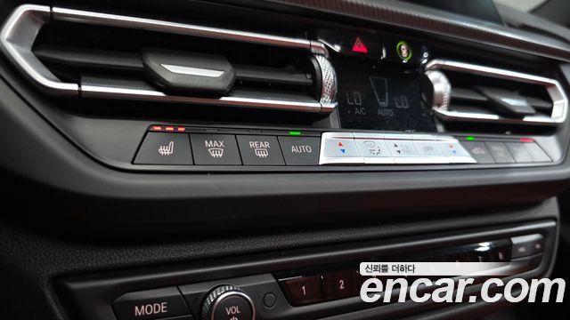 BMW 2-Series 2022 — photo 33