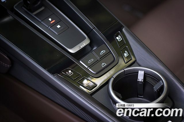 Porsche 911 2024 — photo 12