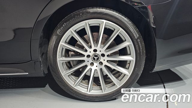 Mercedes-Benz S-Class 2021 — photo 7