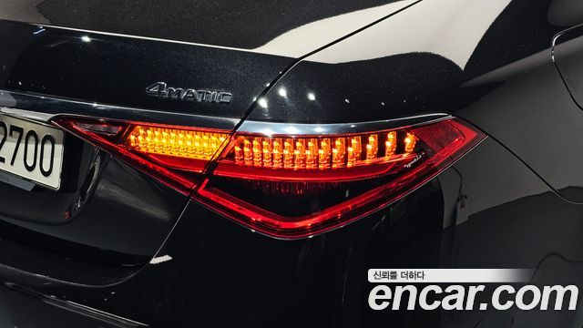 Mercedes-Benz S-Class 2021 — photo 9