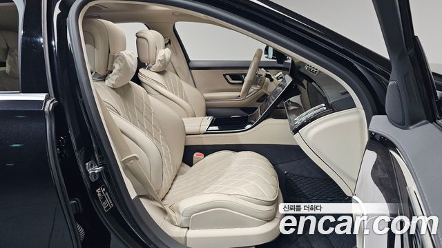 Mercedes-Benz S-Class 2021 — photo 16