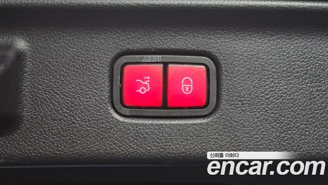 Mercedes-Benz S-Class 2021 — photo 40