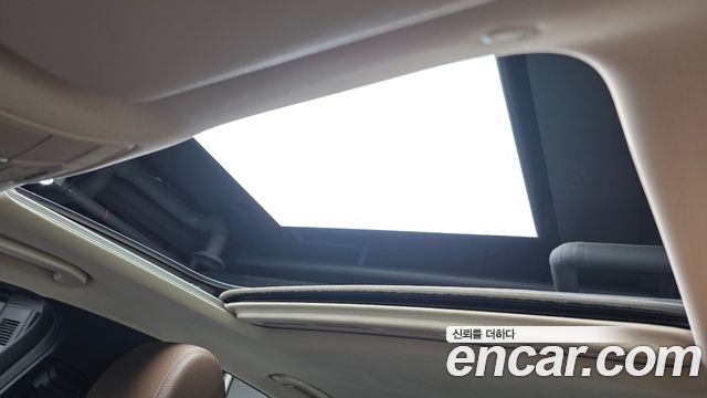 Mercedes-Benz E-Class 2018 — photo 22