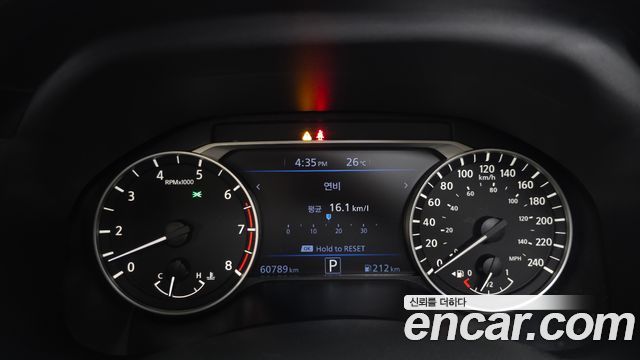 Nissan Altima 2019 — photo 11