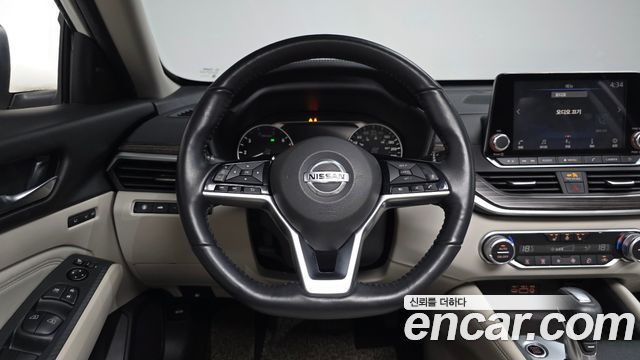 Nissan Altima 2019 — photo 19