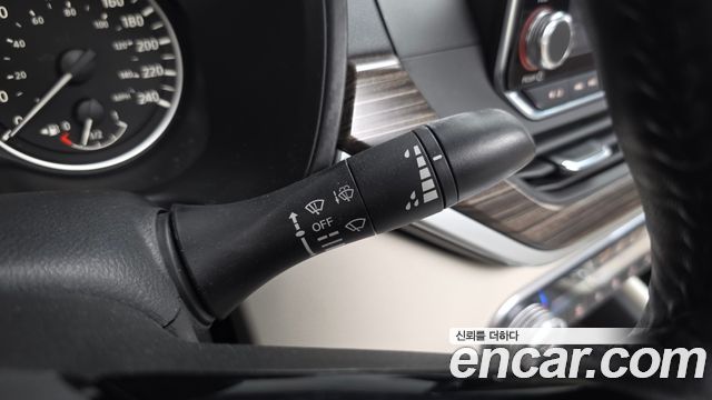 Nissan Altima 2019 — photo 36