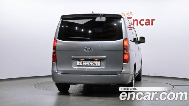 Hyundai Starex 2019 — photo 4