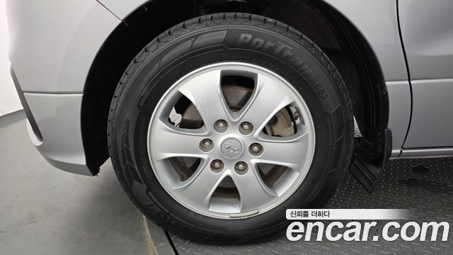 Hyundai Starex 2019 — photo 5