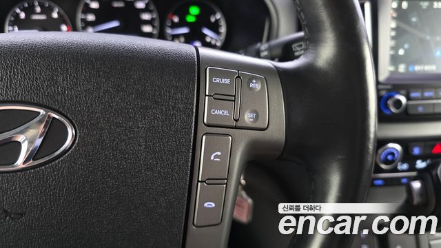 Hyundai Starex 2019 — photo 22