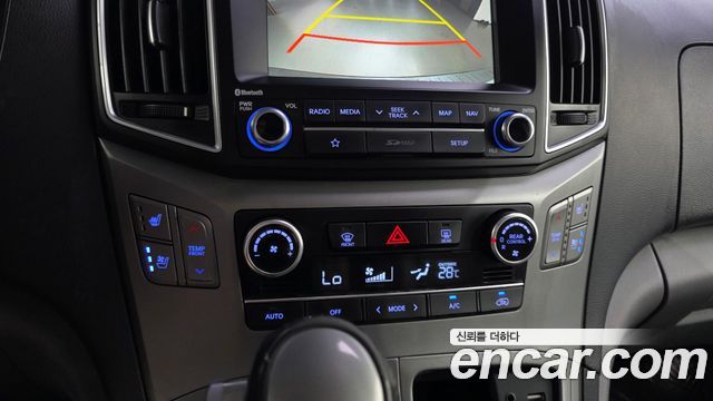 Hyundai Starex 2019 — photo 23