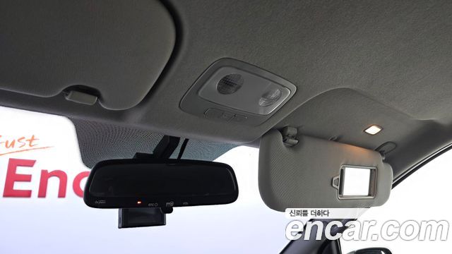 Hyundai Starex 2019 — photo 26