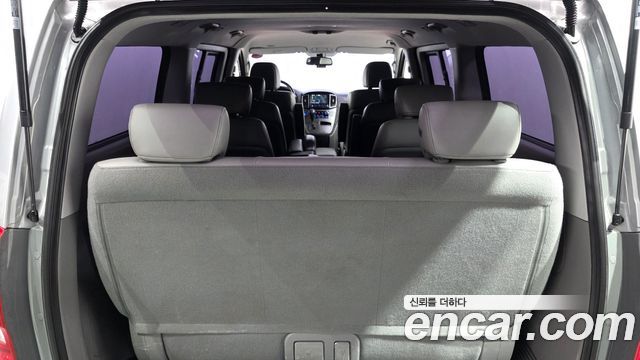 Hyundai Starex 2019 — photo 30