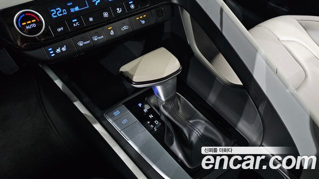 Hyundai AVANTE 2021 — photo 9
