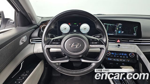 Hyundai AVANTE 2021 — photo 15