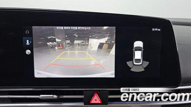 Hyundai AVANTE 2021 — photo 17