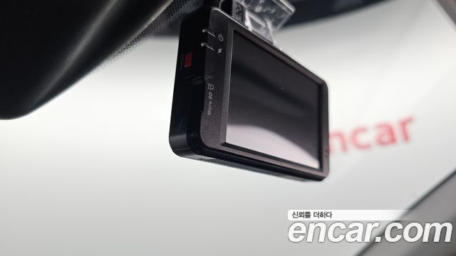 Hyundai AVANTE 2021 — photo 19