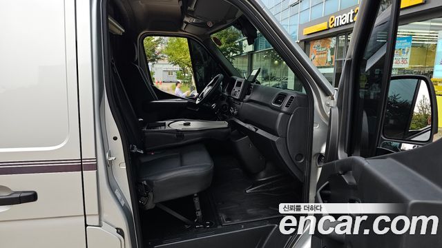 Renault-KoreaSamsung Master 2021 — photo 16