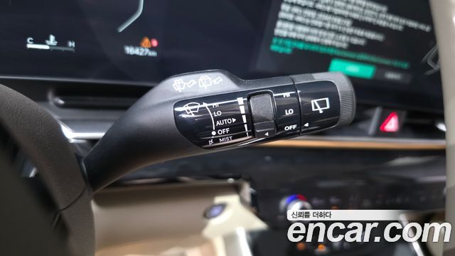 Kia Canival 2025 — photo 28