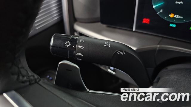 Hyundai Santafe 2024 — photo 30