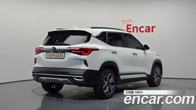 Kia Seltos 2020 — photo 2