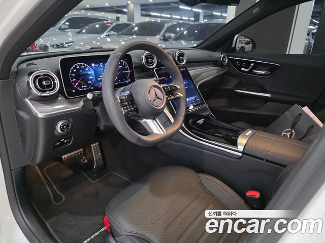 Mercedes-Benz C-Class 2026 — photo 9
