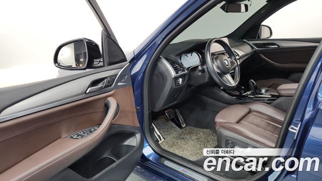 BMW X3 2018 — photo 13