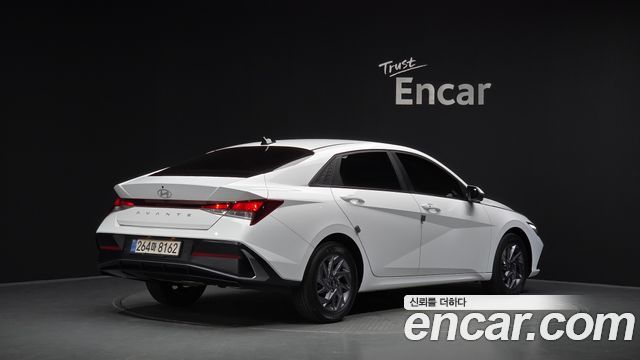 Hyundai AVANTE 2024 — photo 2