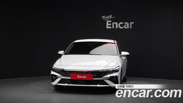 Hyundai AVANTE 2024 — photo 3