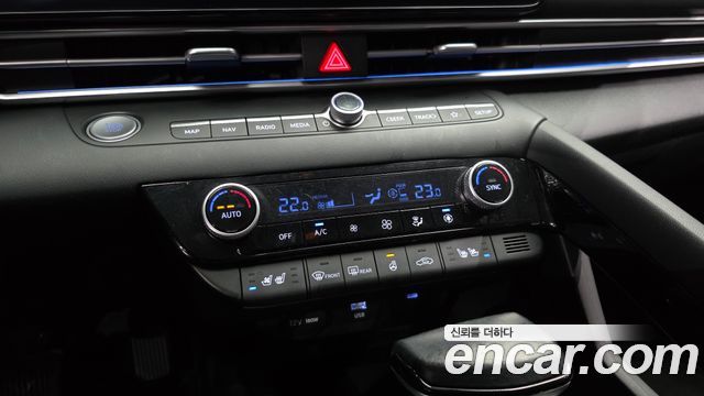 Hyundai AVANTE 2024 — photo 23