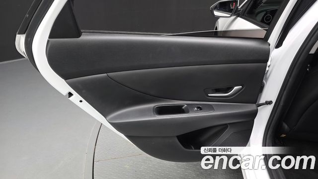 Hyundai AVANTE 2024 — photo 15