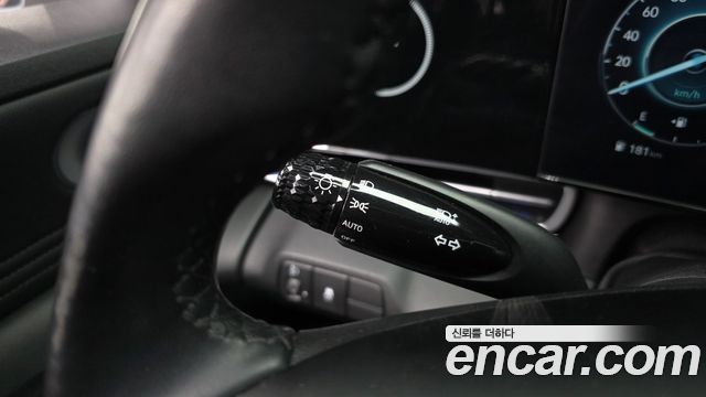 Hyundai AVANTE 2024 — photo 28