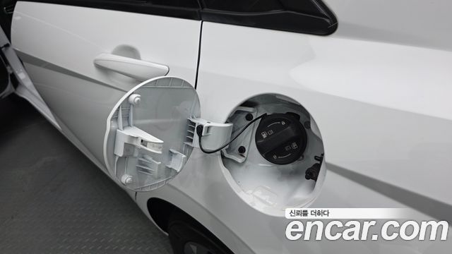 Hyundai AVANTE 2024 — photo 30