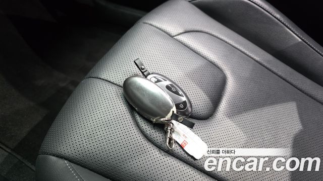 Hyundai AVANTE 2024 — photo 31