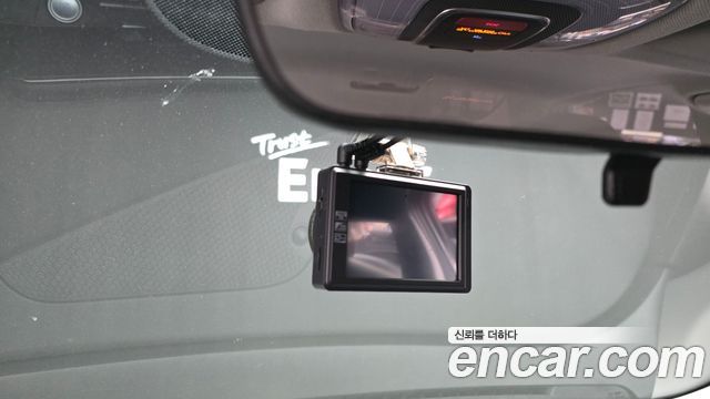 Hyundai AVANTE 2024 — photo 32