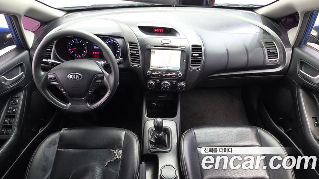 Kia K3 2013 — photo 10