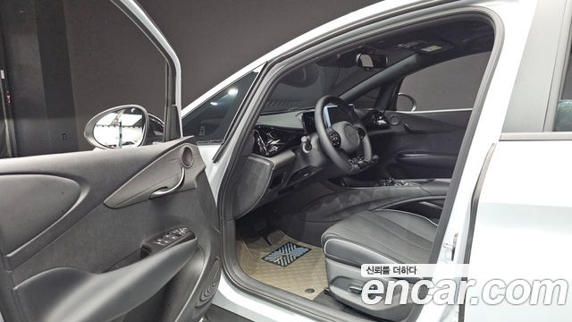 BYD Dolphin 2026 — photo 13