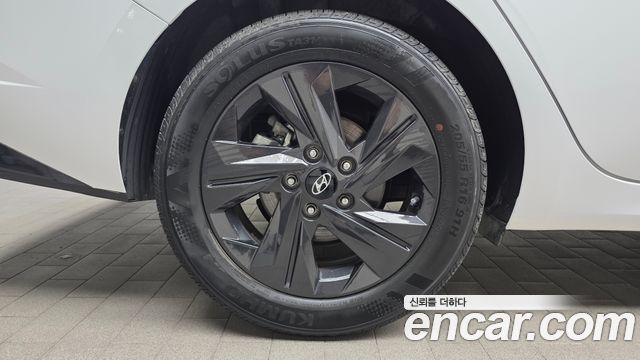 Hyundai AVANTE 2021 — photo 5