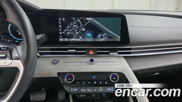Hyundai AVANTE 2021 — photo 19