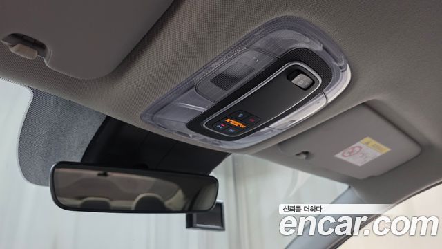Hyundai AVANTE 2021 — photo 23