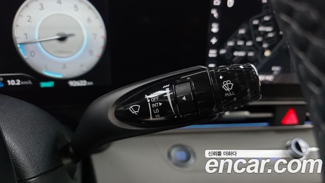 Hyundai AVANTE 2021 — photo 25