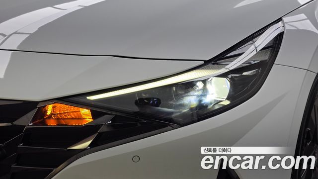 Hyundai AVANTE 2021 — photo 8