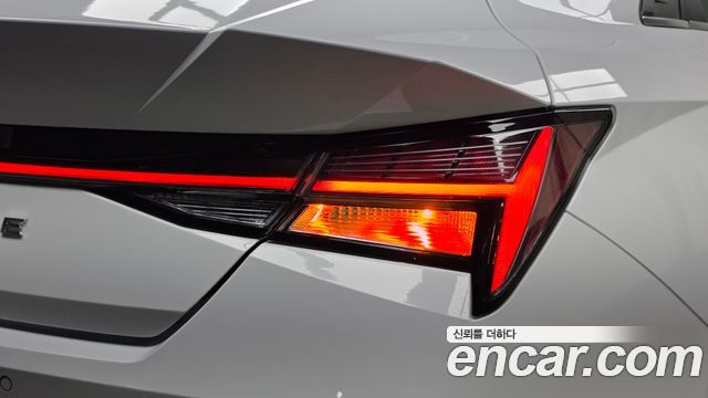 Hyundai AVANTE 2021 — photo 9