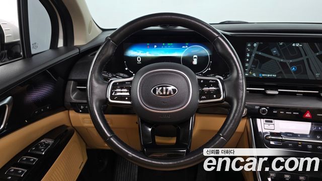 Kia Canival 2021 — photo 19