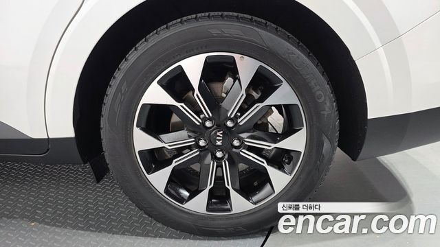 Kia Canival 2021 — photo 7