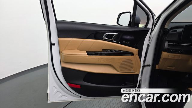 Kia Canival 2021 — photo 14