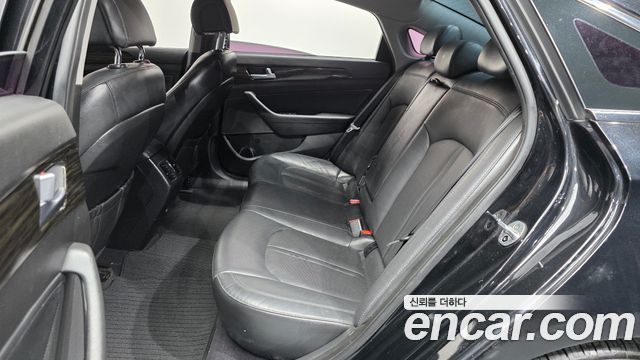 Hyundai Sonata 2017 — photo 11